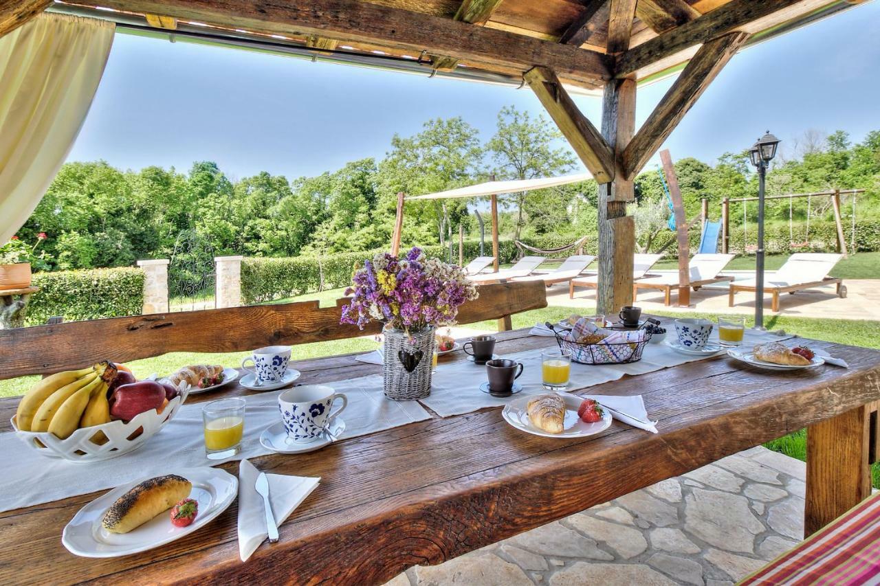 אומאג Villa Dora מראה חיצוני תמונה