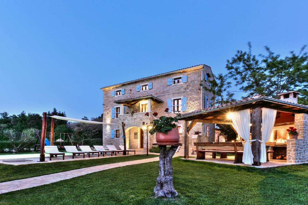 אומאג Villa Dora מראה חיצוני תמונה