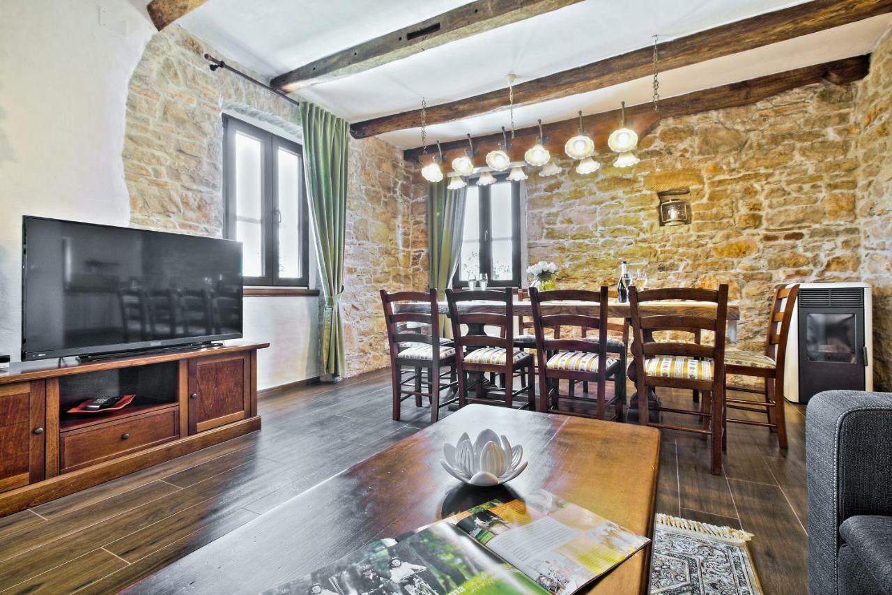 אומאג Villa Dora מראה חיצוני תמונה